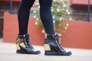 paloma-marum-fashion-blogger-metalic-gold-black--sneakers-